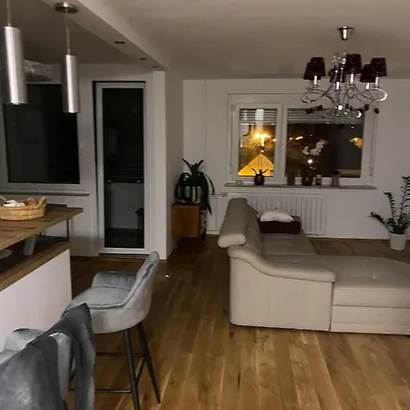 Apartma Lovely 2-bedroom With Great View Maribor