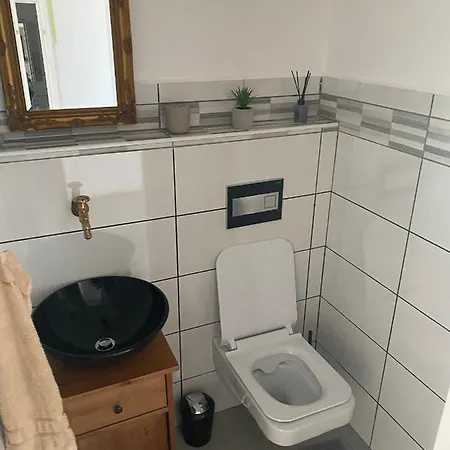 Apartma Lovely 2-bedroom With Great View